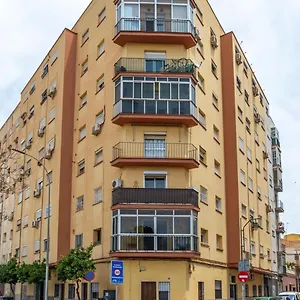 Gorgeous Renovated 2br Ac Apartamento Málaga